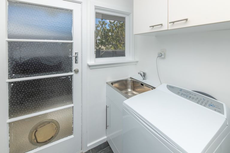 Photo of property in 17 Leverett Place, North New Brighton, Christchurch, 8083