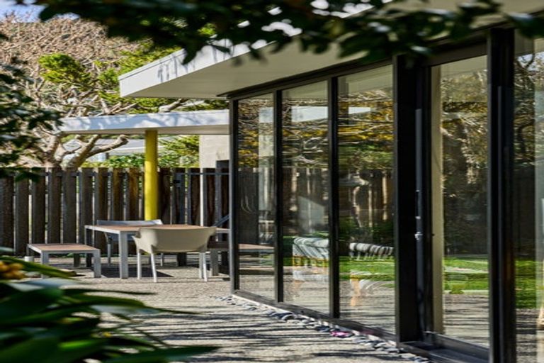 Photo of property in 8 Tawa Street, Eastbourne, Lower Hutt, 5013
