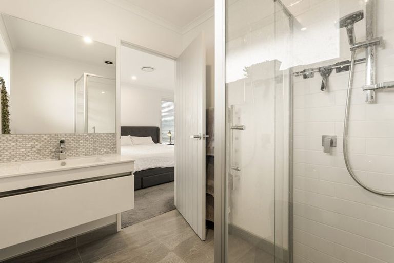Photo of property in 28 Wingfield Road, Pokeno, 2402
