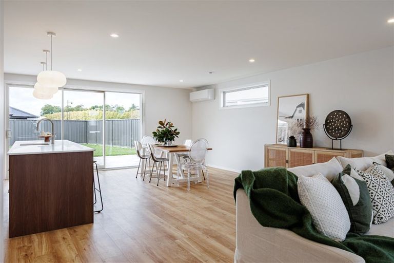 Photo of property in 63 Pelorus Avenue, Poraiti, Napier, 4112