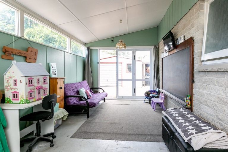 Photo of property in 93 Wycliffe Street, Onekawa, Napier, 4110