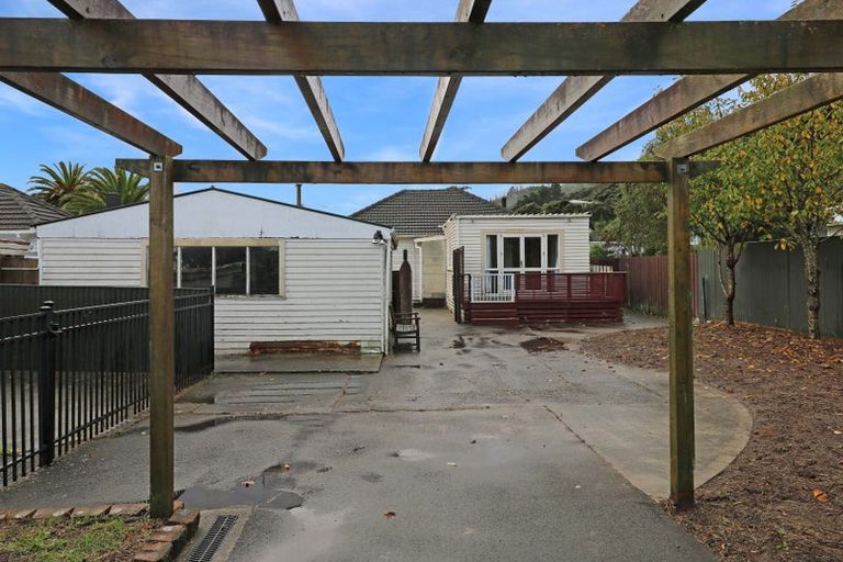 Photo of property in 8 Bull Avenue, Wainuiomata, Lower Hutt, 5014