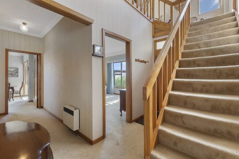 Photo of property in 22 Bayly Road, Moturoa, New Plymouth, 4310