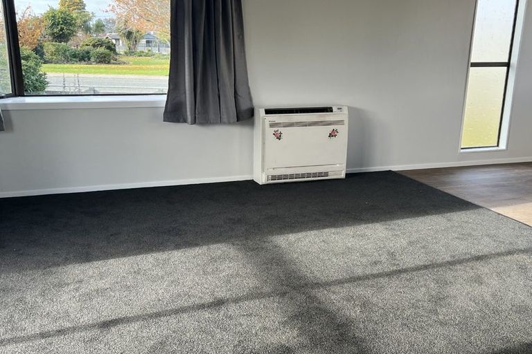 Photo of property in 21 Ferry Street, Wyndham, 9831