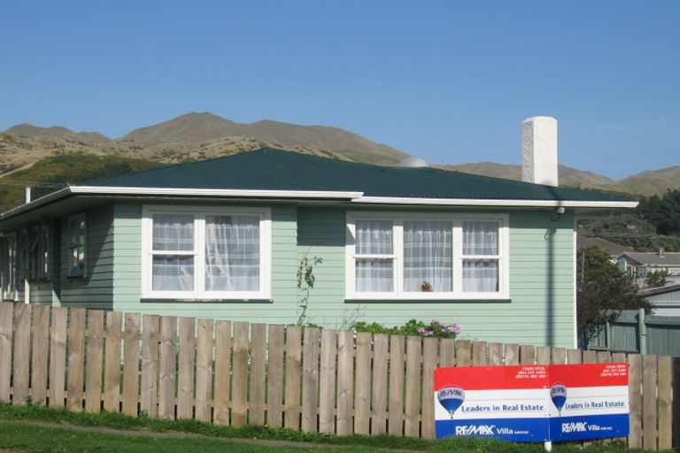 Photo of property in 84 Warspite Avenue, Cannons Creek, Porirua, 5024
