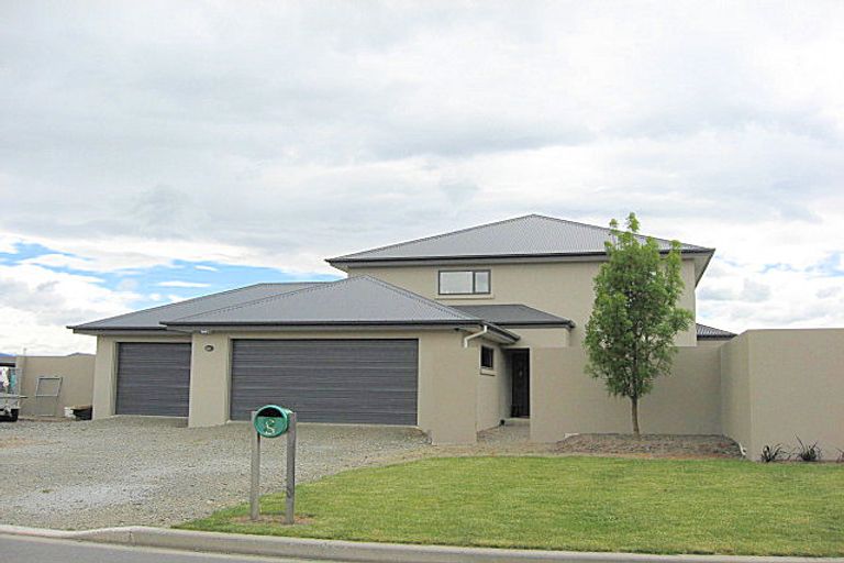 Photo of property in 8 Belmont Avenue, Rangiora, 7400