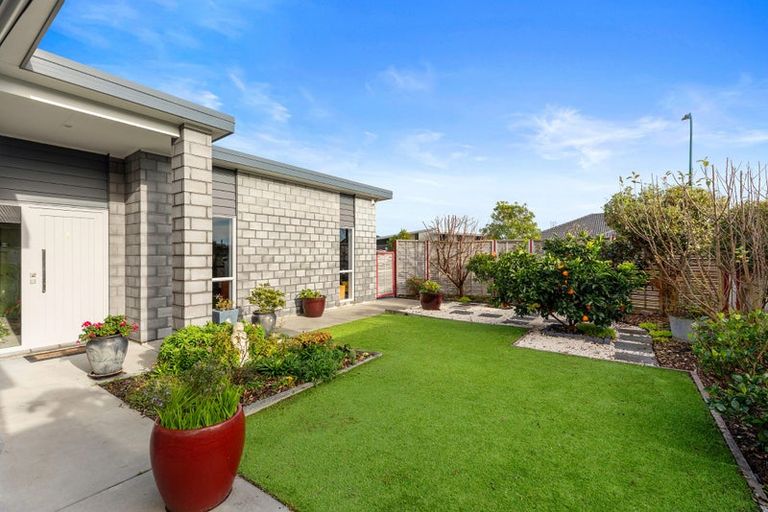 Photo of property in 19 Piata Street, Papamoa Beach, Papamoa, 3118