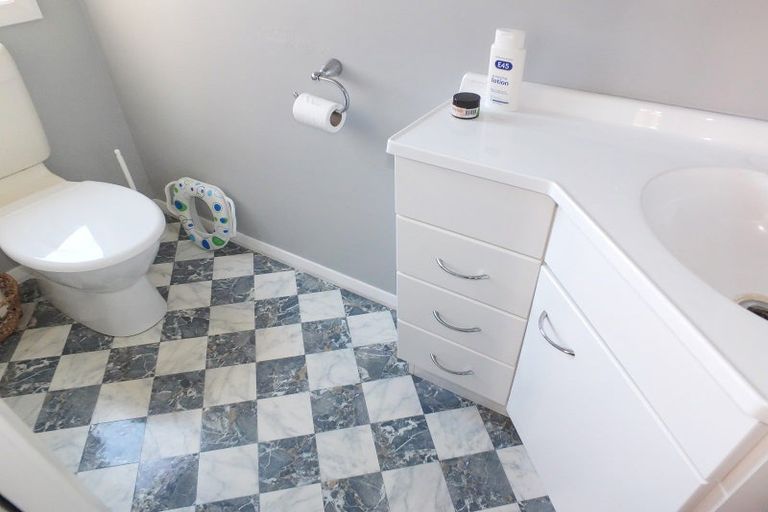 Photo of property in 34 Nelson Street, Foxton Beach, Foxton, 4815