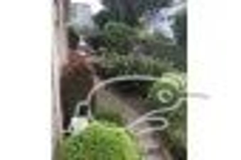 Photo of property in 6 Rewi Street, Torbay, Auckland, 0630