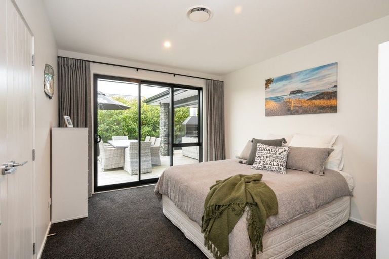 Photo of property in 131 Arataki Road, Havelock North, 4130