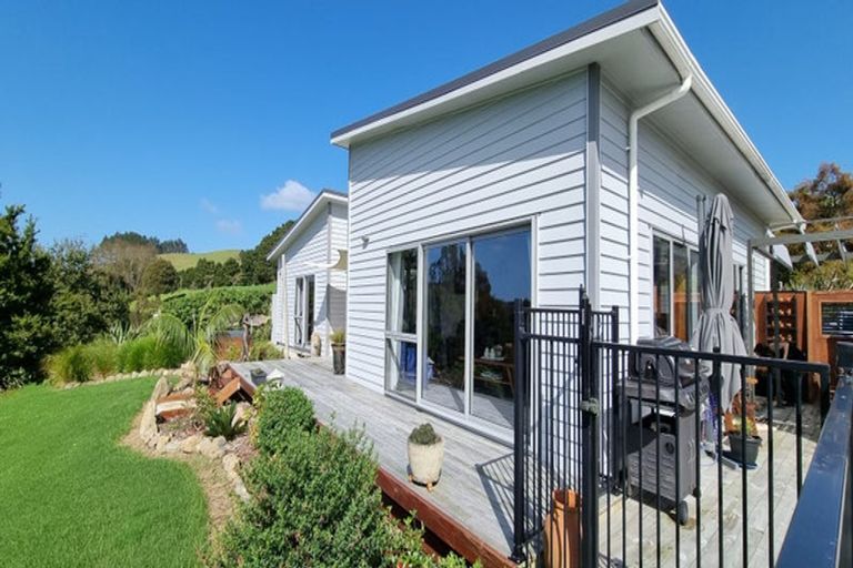 Photo of property in 21 Finlayson Road, Matarau, Whangarei, 0176