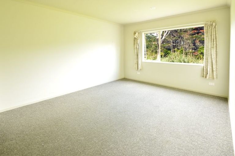 Photo of property in 64a Peverill Crescent, Papatoetoe, Auckland, 2025