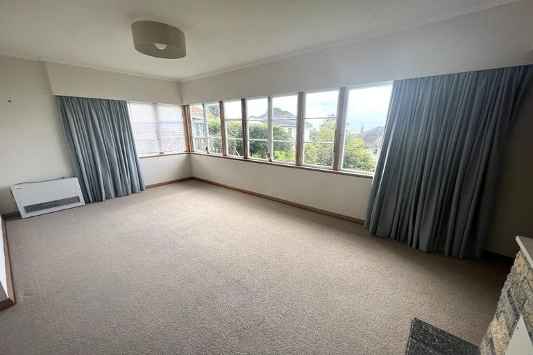 Photo of property in 16 Benares Street, Khandallah, Wellington, 6035