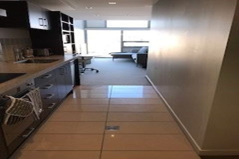 Photo of property in Monument Apartments, 7h/245 Wakefield Street, Te Aro, Wellington, 6011