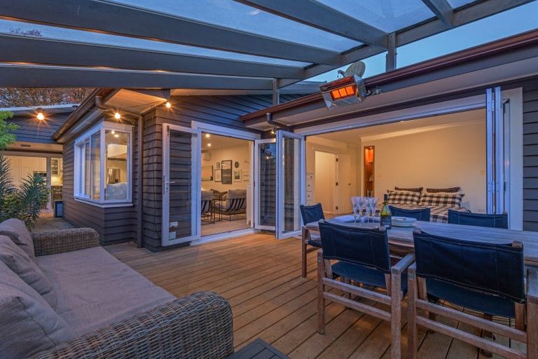 Photo of property in 240a Victoria Avenue, Hokowhitu, Palmerston North, 4410