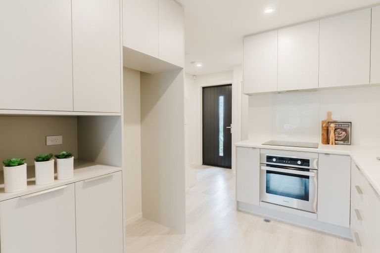 Photo of property in 29 Mcgrath Way, Taita, Lower Hutt, 5011