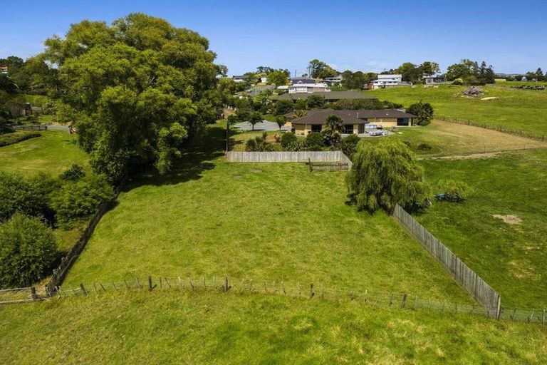 Photo of property in 68 Armitage Road, Wellsford, 0900