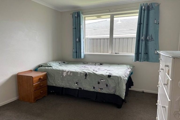Photo of property in 11 Raynor Crescent, Pyes Pa, Tauranga, 3112