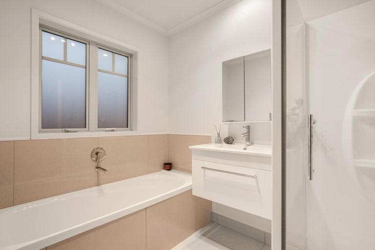 Photo of property in 5 Turua Rise, Karaka, Papakura, 2113