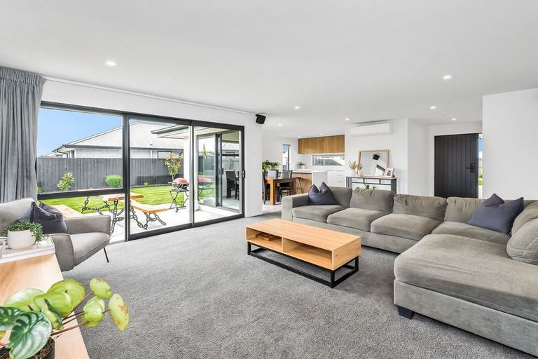 Photo of property in 12 Lunn Crescent, Leeston, 7632