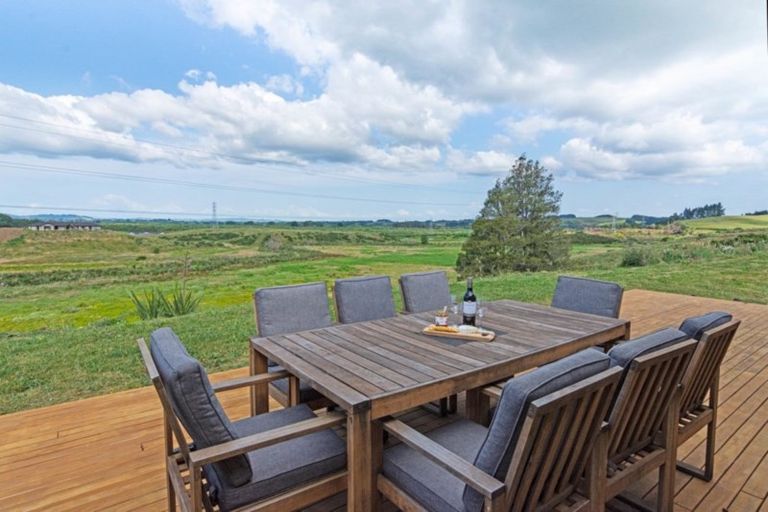 Photo of property in 49 Te Ara Aukati Terrace, Pokeno, 2471