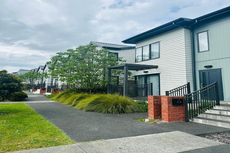 Photo of property in 30 Mahalo Avenue, Wiri, Auckland, 2104