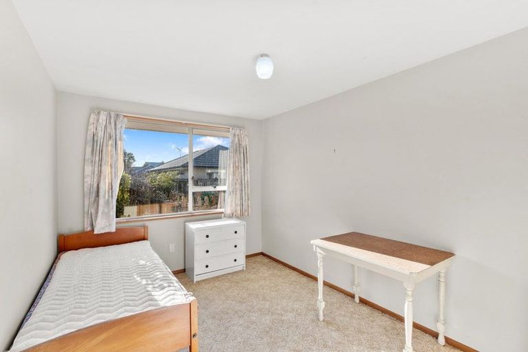 Photo of property in 1/25 Wilsons Road, Saint Martins, Christchurch, 8022