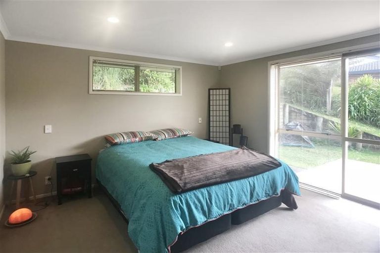 Photo of property in 8 Careen Grove, Gulf Harbour, Whangaparaoa, 0930
