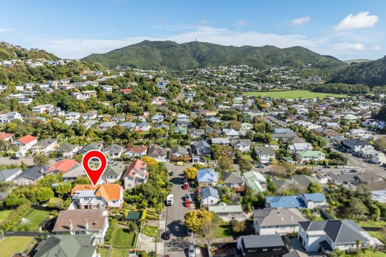Photo of property in 4 Blakey Avenue, Karori, Wellington, 6012