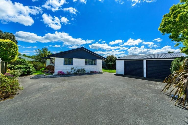 Photo of property in 16 Roblyn Place, Lincoln, 7608