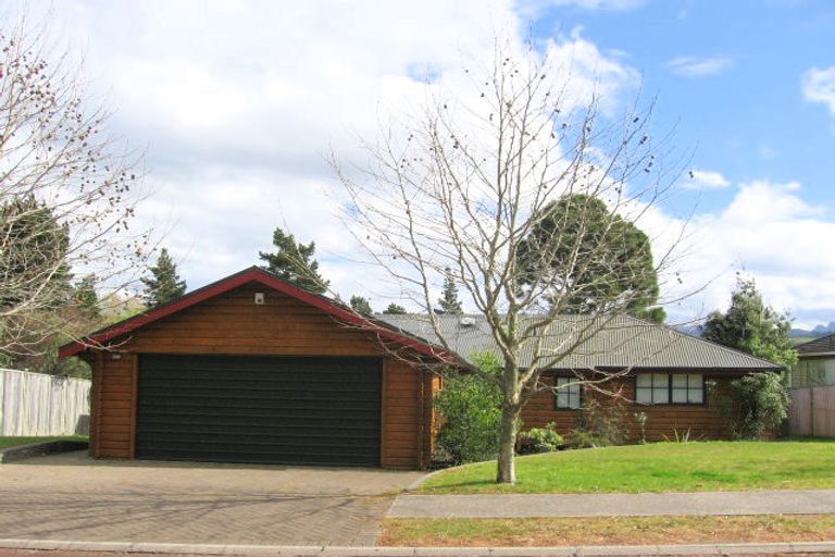 Photo of property in 180 Vista Paku, Pauanui, Hikuai, 3579