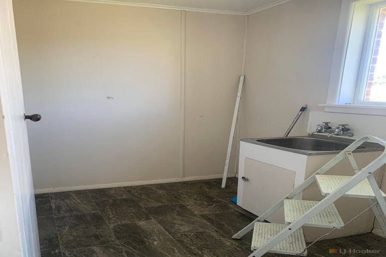 Photo of property in 4 Edward Street, Waimate, 7924