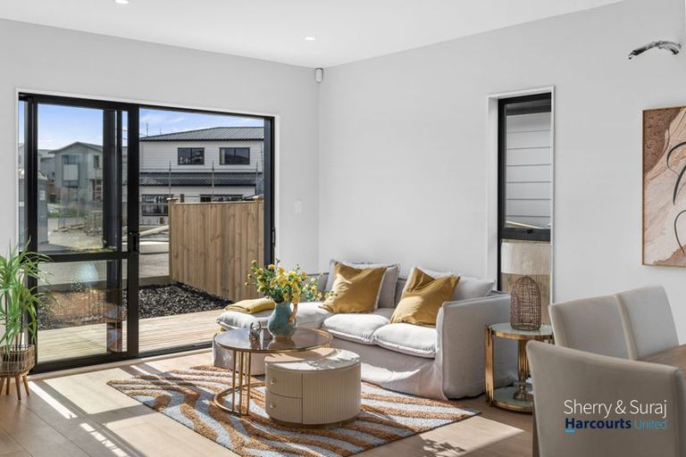 Photo of property in 71 Tributary Parade, Karaka, Papakura, 2113