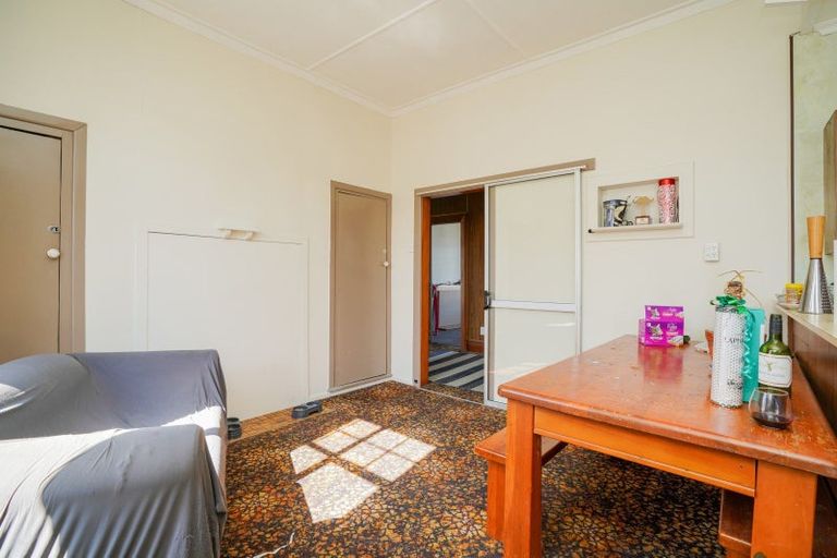 Photo of property in 99 Morton Street, Strathern, Invercargill, 9812