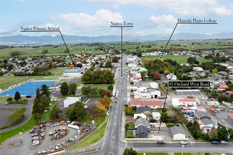 Photo of property in 95 Orchard West Road, Ngatea, 3503