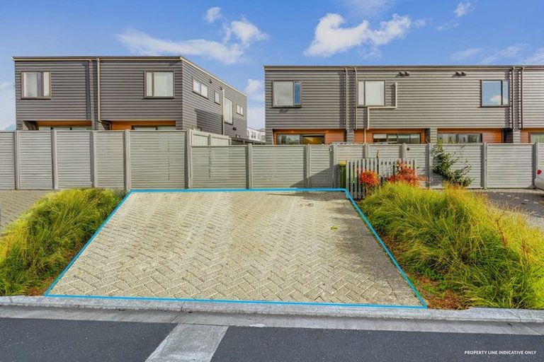 Photo of property in 27 Harewood Street, Whenuapai, Auckland, 0618