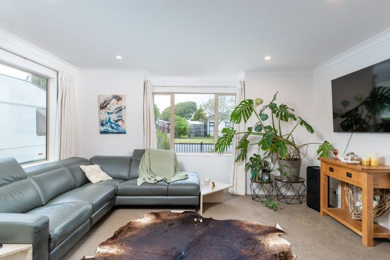 Photo of property in 1 Stephen Street, Trentham, Upper Hutt, 5018