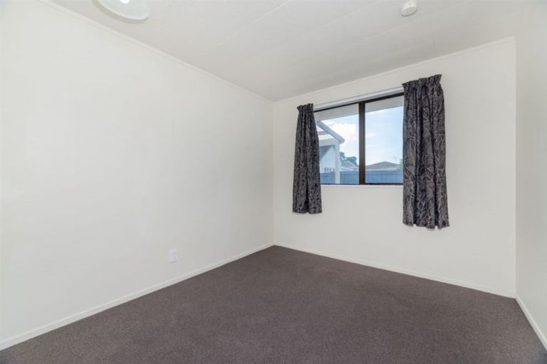 Photo of property in 2/13 Jutland Road, Manurewa, Auckland, 2102