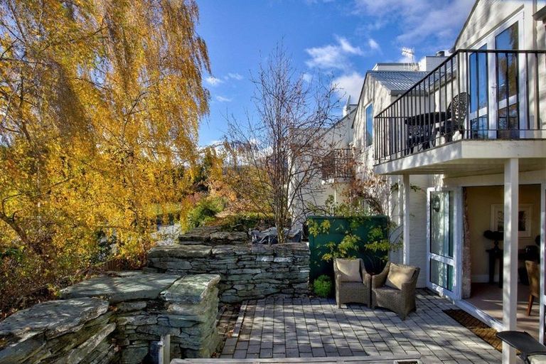 Photo of property in Millbrook Resort, 22 Settlers Way, Arrowtown, 9371