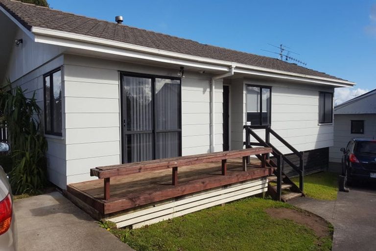 Photo of property in 6 Rhine Place, Weymouth, Auckland, 2103