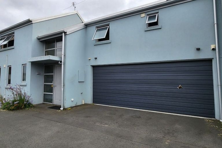 Photo of property in 972b Colombo Street, St Albans, Christchurch, 8014