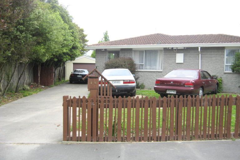 Photo of property in 38 Camden Street, Redwood, Christchurch, 8051