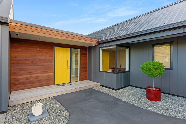 Photo of property in 5 Bressay Way, Waikanae, 5036