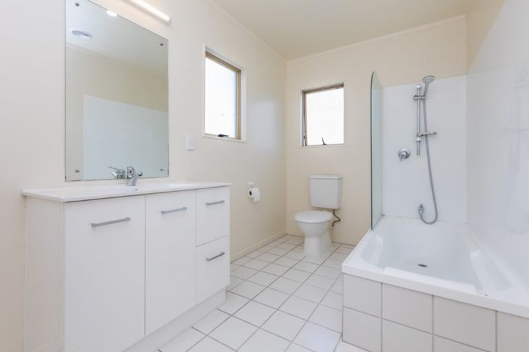 Photo of property in 133 Metcalfe Road, Ranui, Auckland, 0612