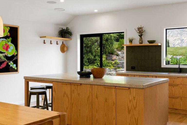 Photo of property in 12 Ellen Johnson Terrace, Lake Hayes, Queenstown, 9371