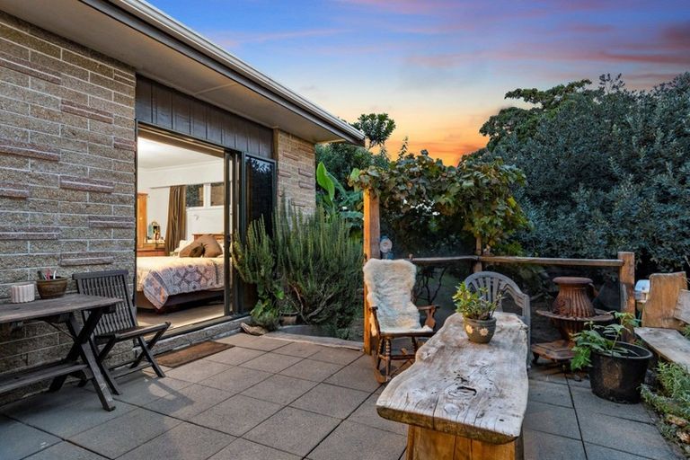 Photo of property in 138 Bellevue Road, Brookfield, Tauranga, 3110