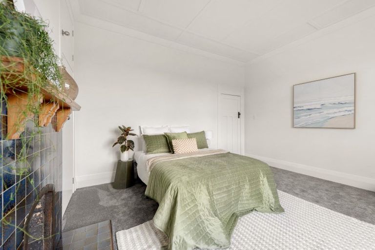 Photo of property in 1 Milton Street, Gore, 9710