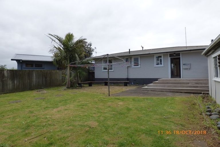 Photo of property in 106 Lancaster Road, Beach Haven, Auckland, 0626