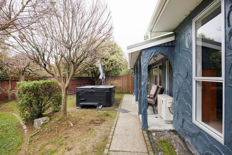 Photo of property in 17 Saturn Crescent, Milson, Palmerston North, 4414