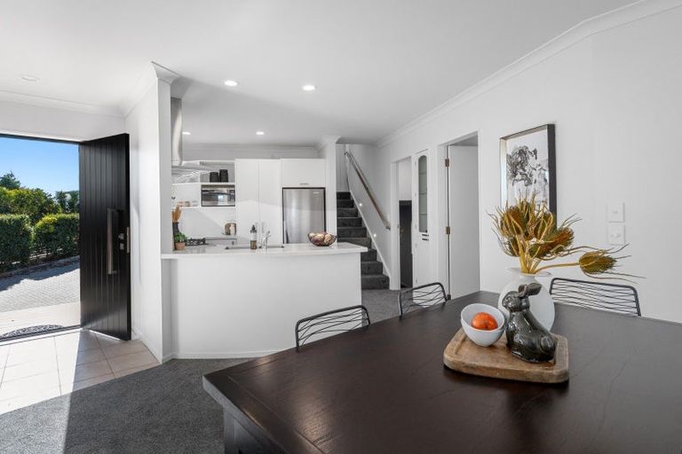 Photo of property in 5 Acklam Avenue, Otumoetai, Tauranga, 3110